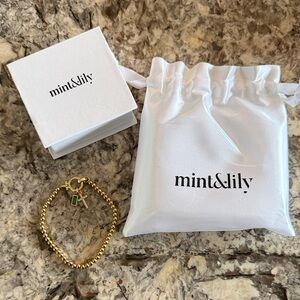 Mint & Lily Cross Charm Birthstone Bracelet (May - Emerald)